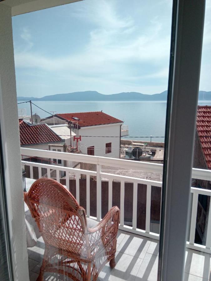 Doris Gradac (Split-Dalmatia)