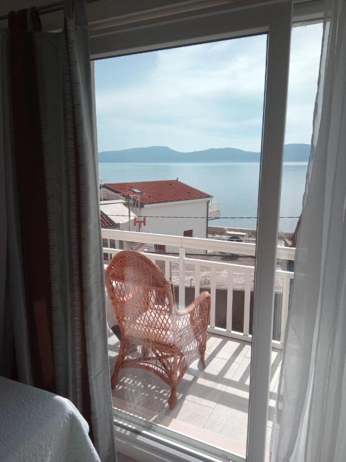 Doris Apartment Gradac (Split-Dalmatia)
